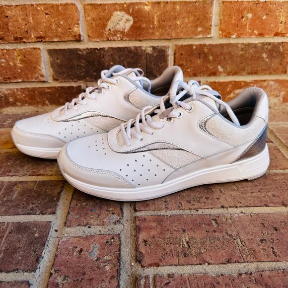 Men's Vionic Light Grey Athletic Sneakers - Picture 2 of 9